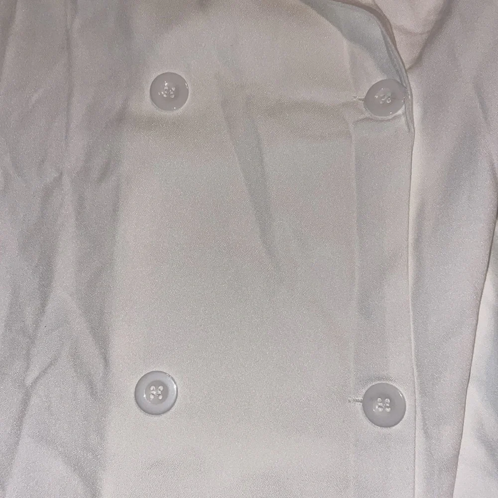 PrettyLittleThing Oversized Double Breasted Blazer Dress - Picture 5 of 8